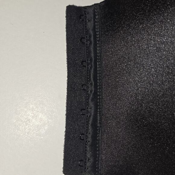 Cacique Black Front-Close No-Wire Bra Size 42 DDD NWOT - Picture 7 of 16